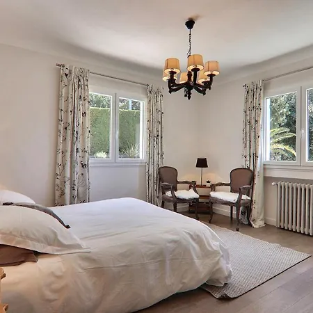 Villa Vittoria Antibes Вилла *