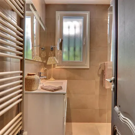 Villa Vittoria Antibes Вилла *